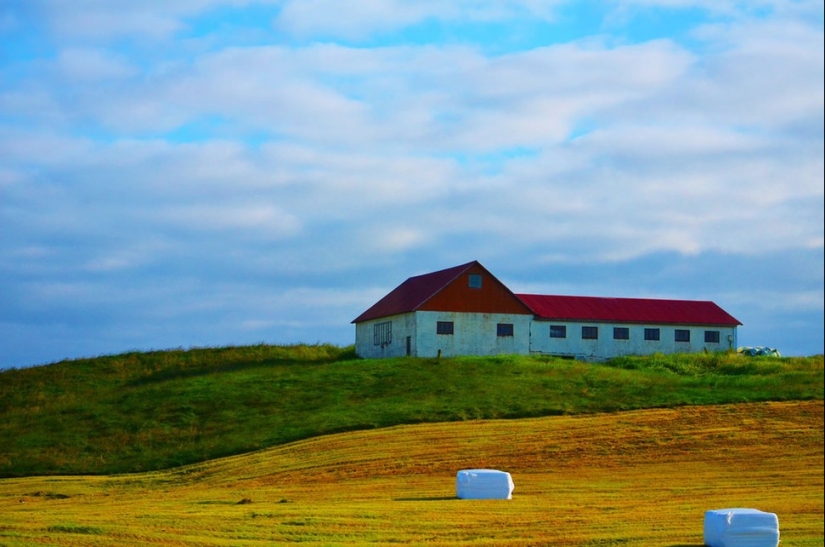 Stunning houses built far from civilization