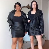 “Style, Not Size”: Two Friends Wear The Same Outfit To Show There Is No Ideal Body Type (13 Best-Of-All-Time Pics)
