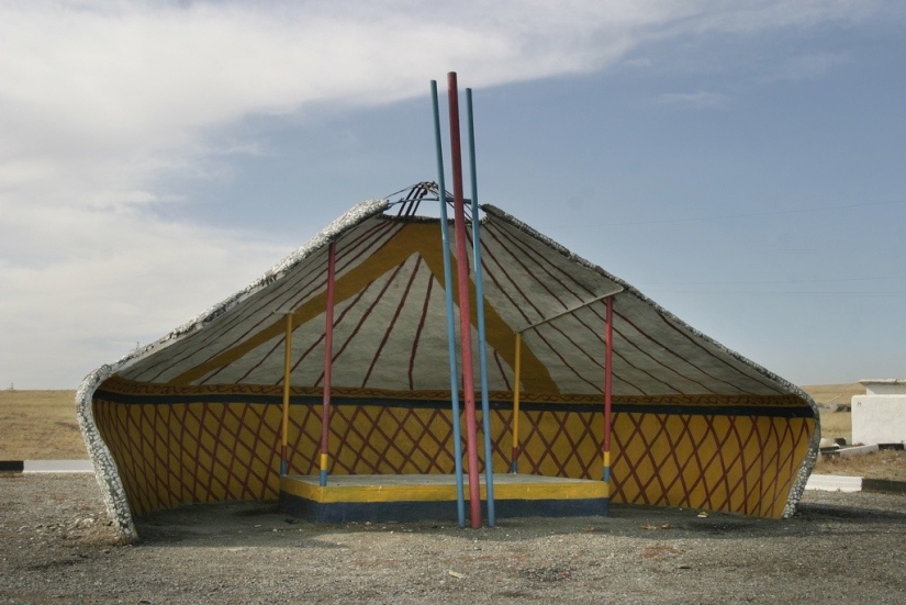 Such different Soviet bus stops in photographs by Christopher Herwig