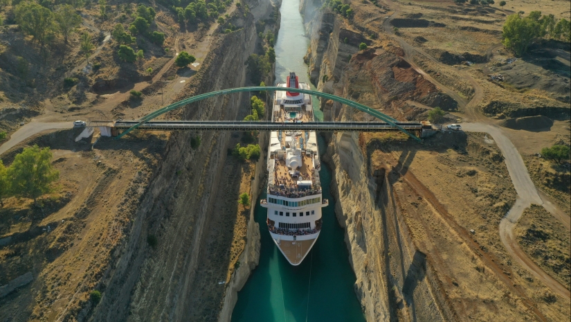 Suez y otros 4 canales de envío más grandes