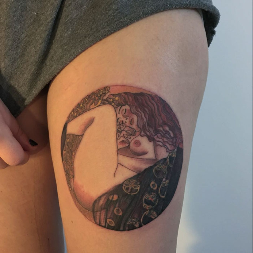 Tattoos for those who are delighted with the work of Gustav Klimt