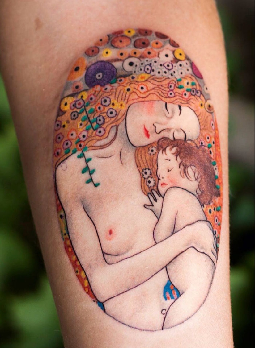 Tattoos for those who are delighted with the work of Gustav Klimt