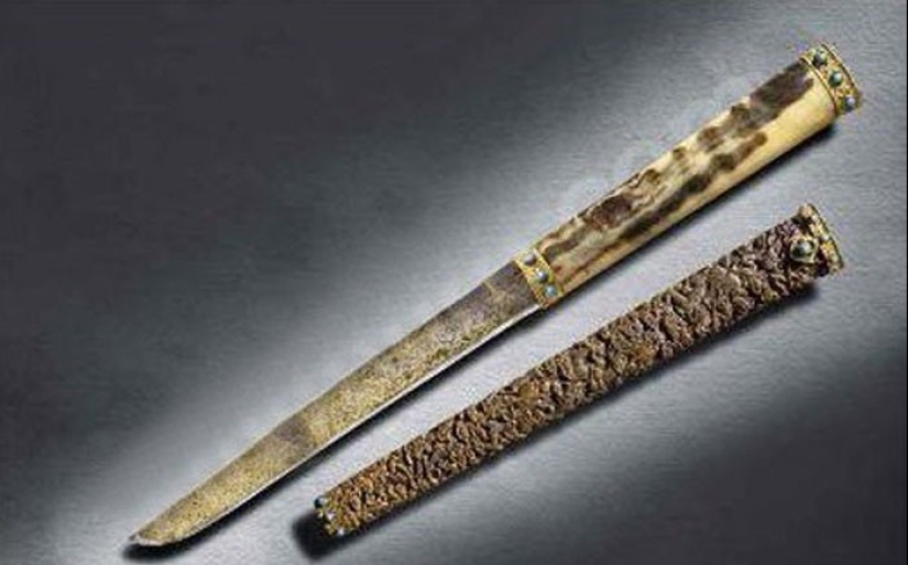 The 10 Most Expensive Antique Weapons Items Ever Sold at Auction