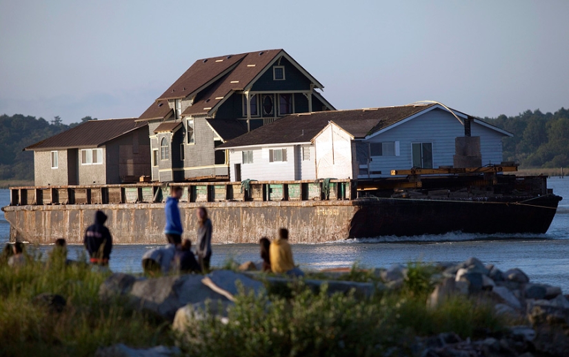 The 1915 Canadian House Journey from Vancouver to Courtney