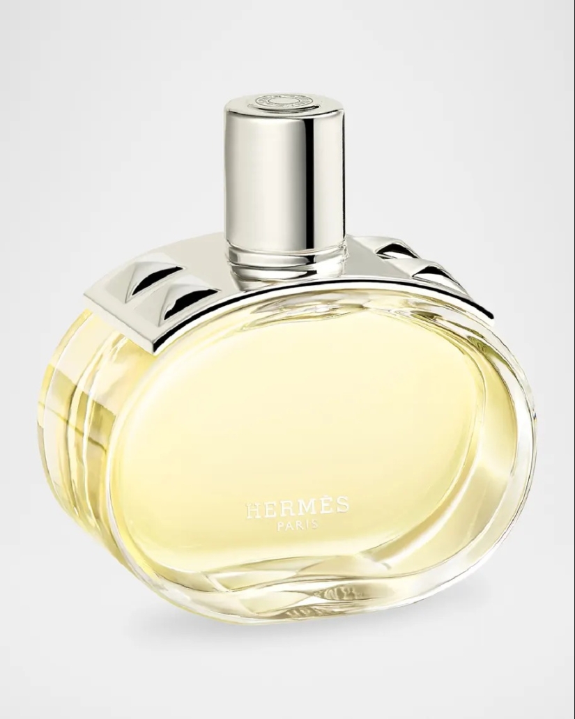 The 7 Best Luxury Perfumes For Her, According To Fragrance Experts