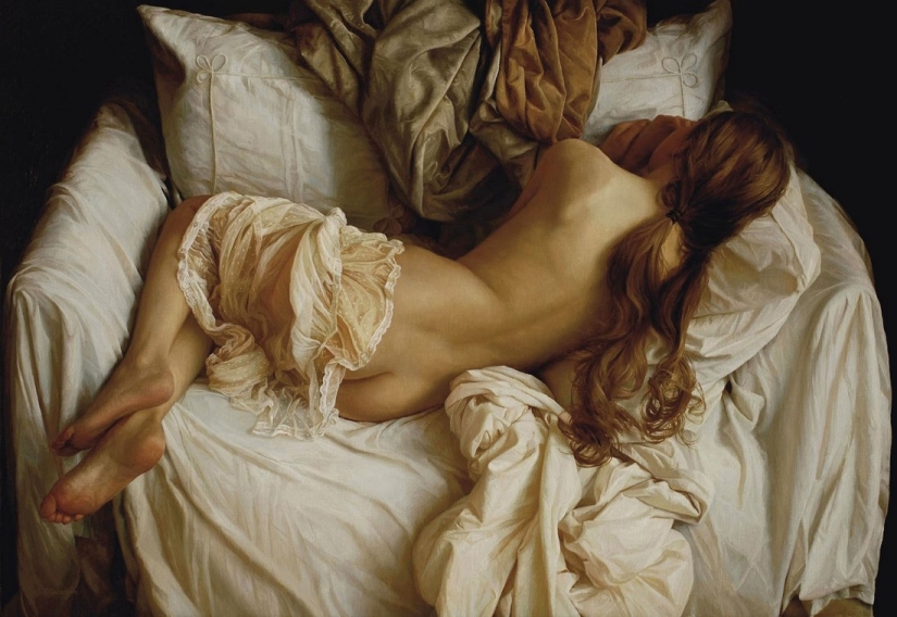 The beauty of the female body in the stunningly realistic works of Sergey Marshennikov