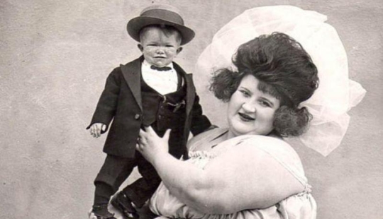 The biggest woman and the smallest man - the story of one photograph