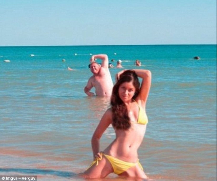 The funniest photobombs in vacation pictures
