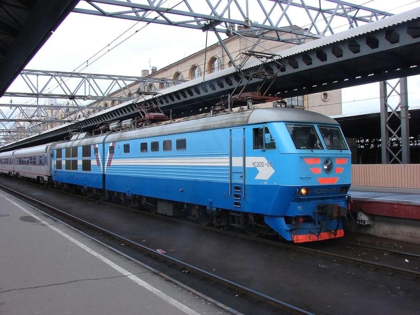 The history of the October railway - the very first in Russia