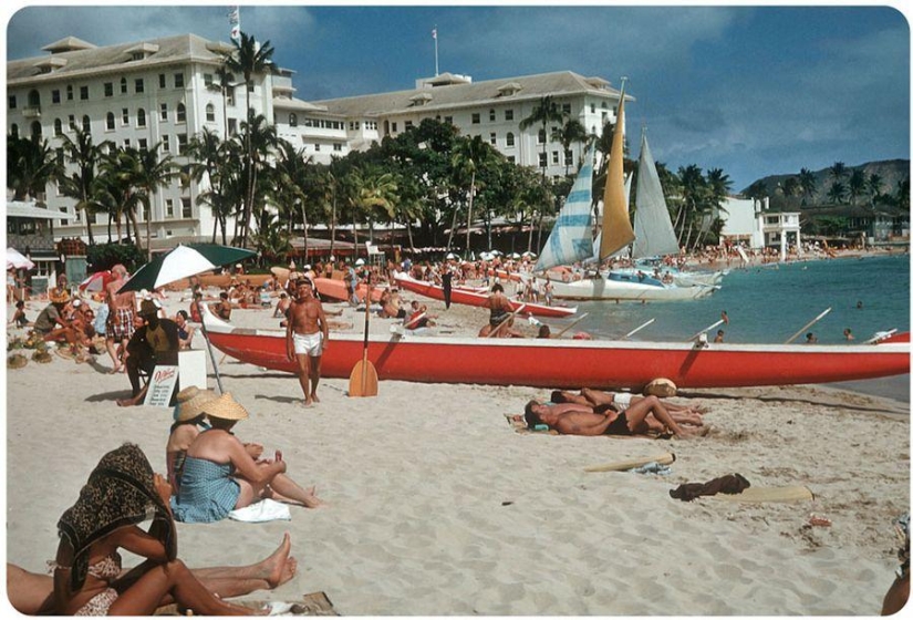 "The image of the earthly Paradise" the beach US history in color