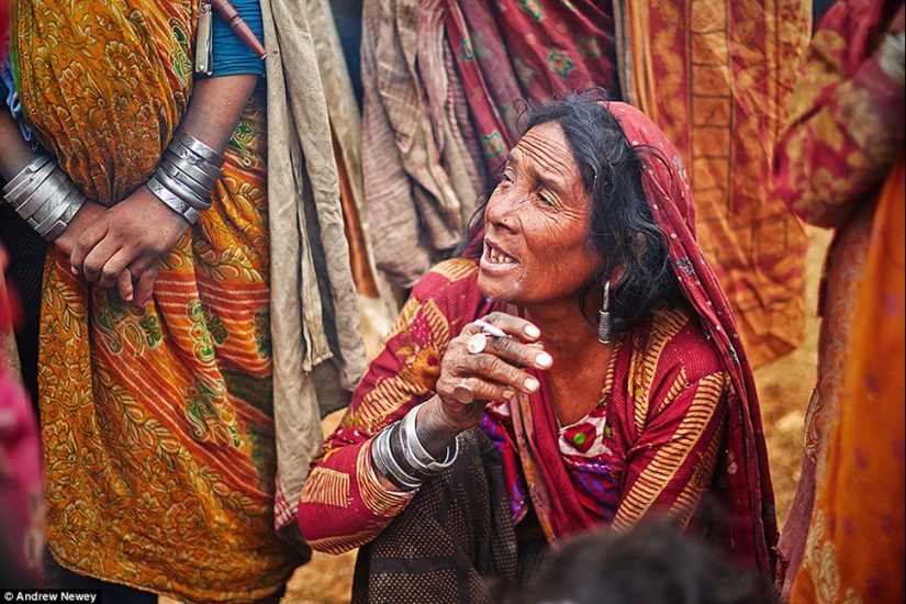 The Last hunters and Gatherers: the life of a primitive tribe in Nepal