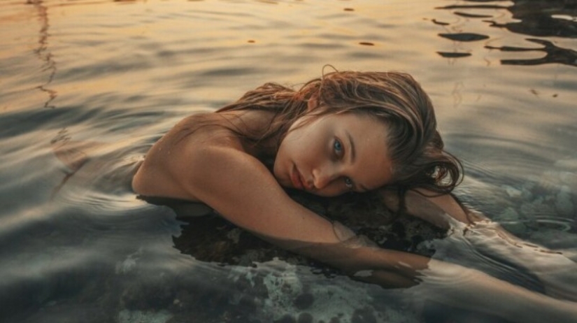 The magic of light, air and water in the photographs of Alessio Albi