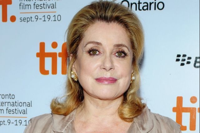 "The main thing is not to marry": the success secrets of Catherine Deneuve