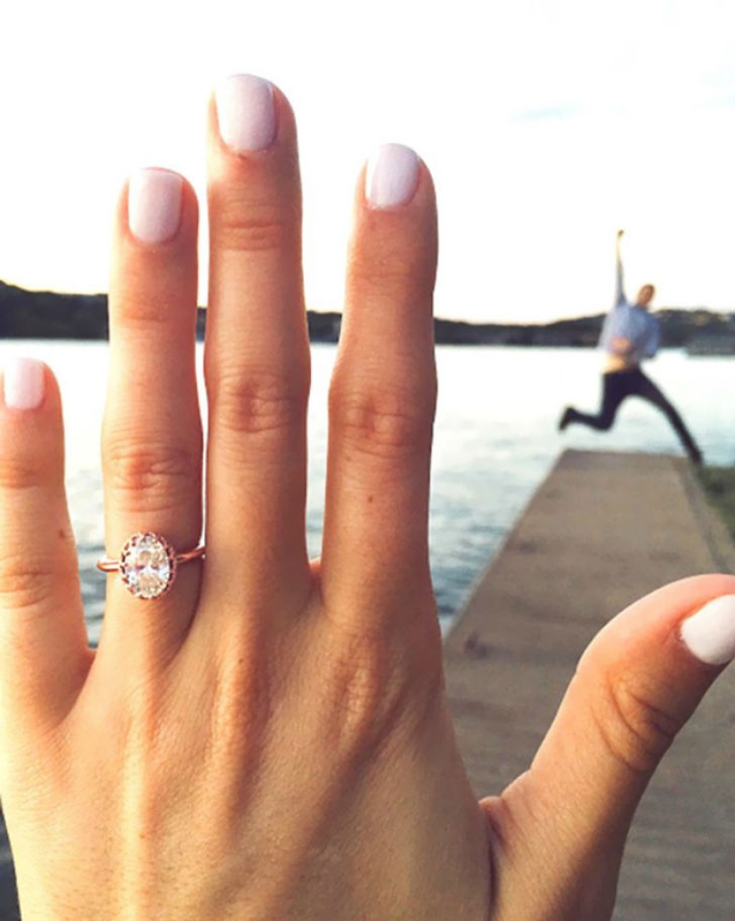 The most creative ideas for engagement photos