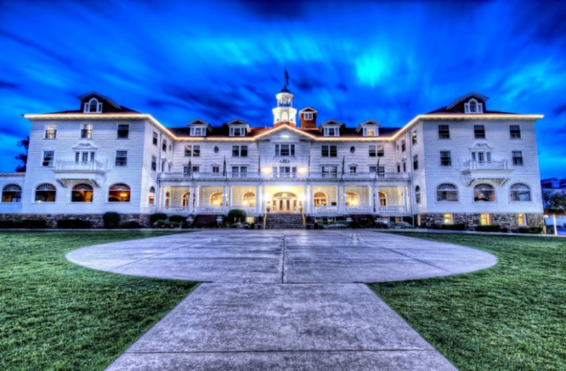 The most famous hotels with real ghosts