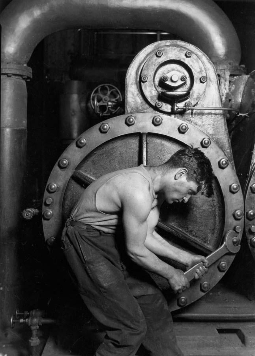 The most impressive images of the life of American workers of the early 20th century