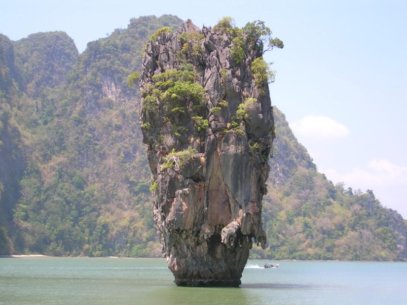 The most photogenic sea rocks