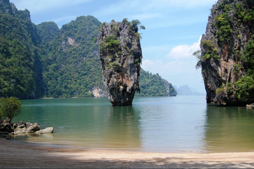 The most photogenic sea rocks