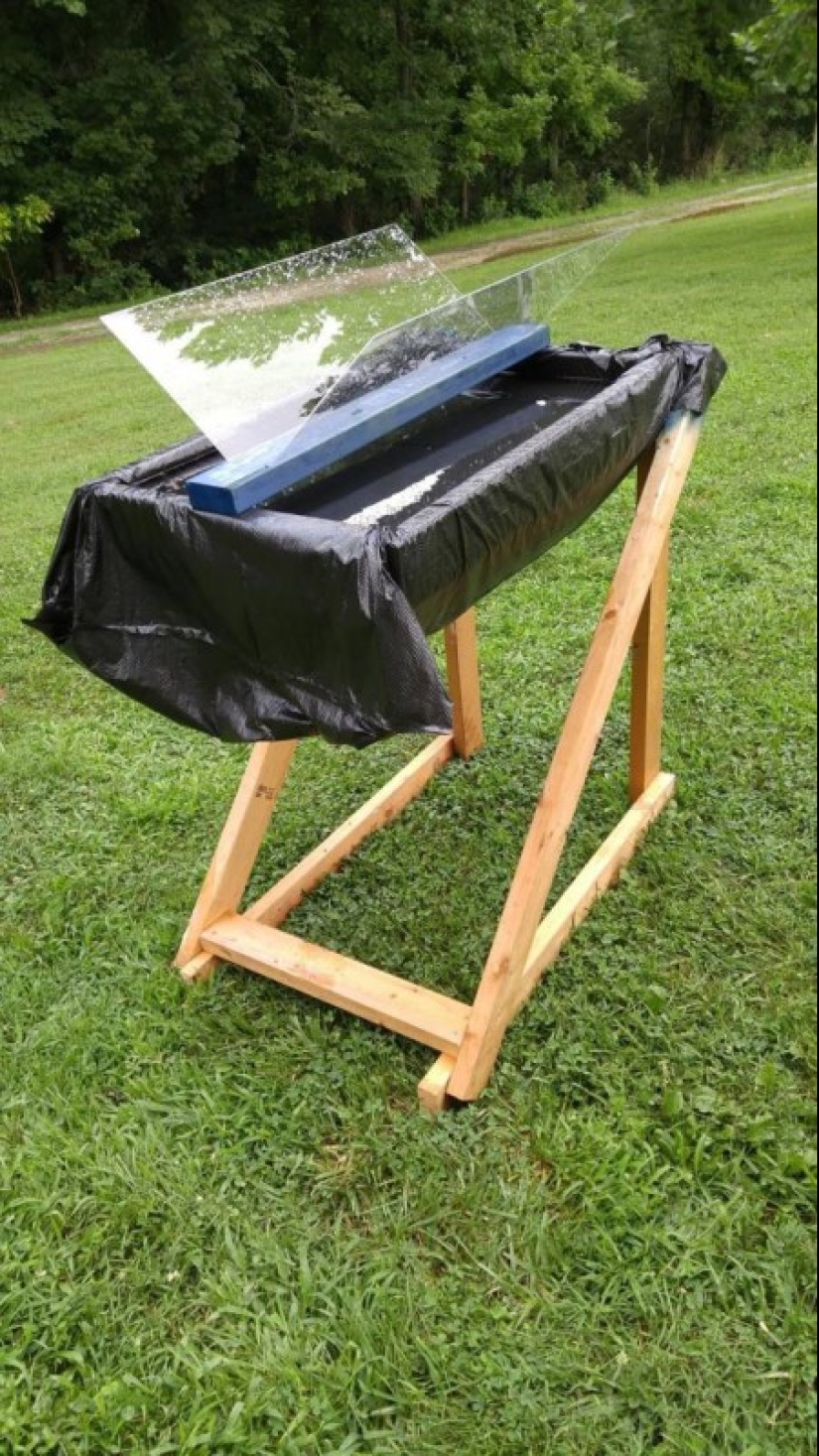 The most useful life hack of the summer: a guy built a simple trap for horseflies