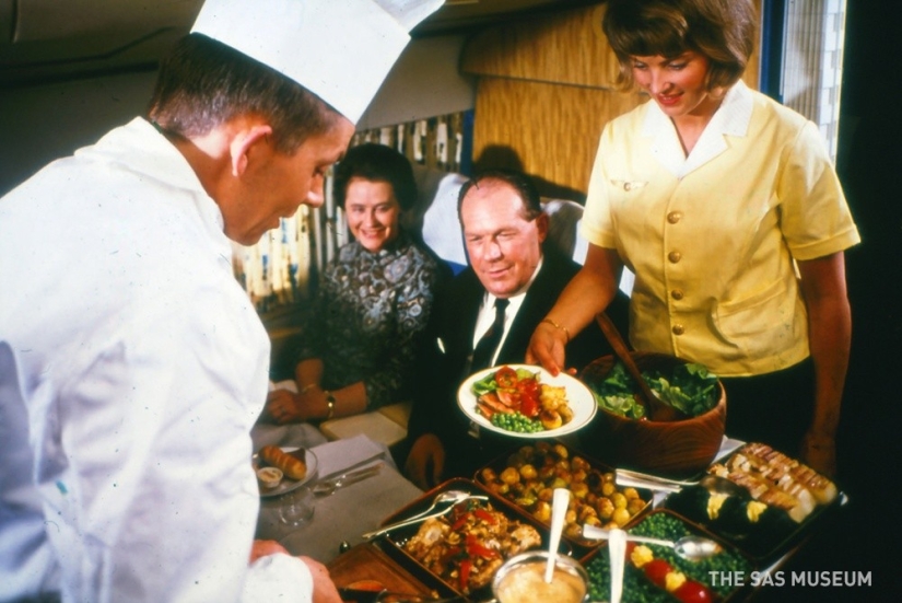 The Norwegian airline showed what was fed on planes half a century ago