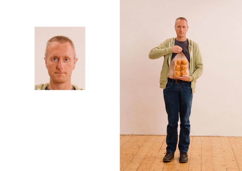 The photographer made fun of a standard passport photo: that's what chaos is happening behind the scenes