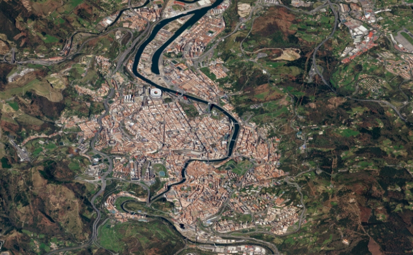 The satellite, tilt the camera: photos from space that are not similar to Google maps