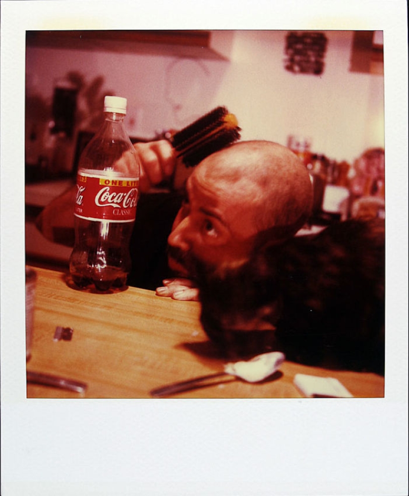 The story of a man who filmed every day on Polaroid for 18 years until cancer stole his life