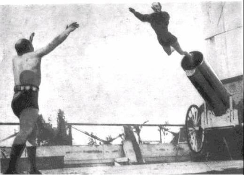 The story of circus athlete Alexander Zass — Russian "Iron Samson"