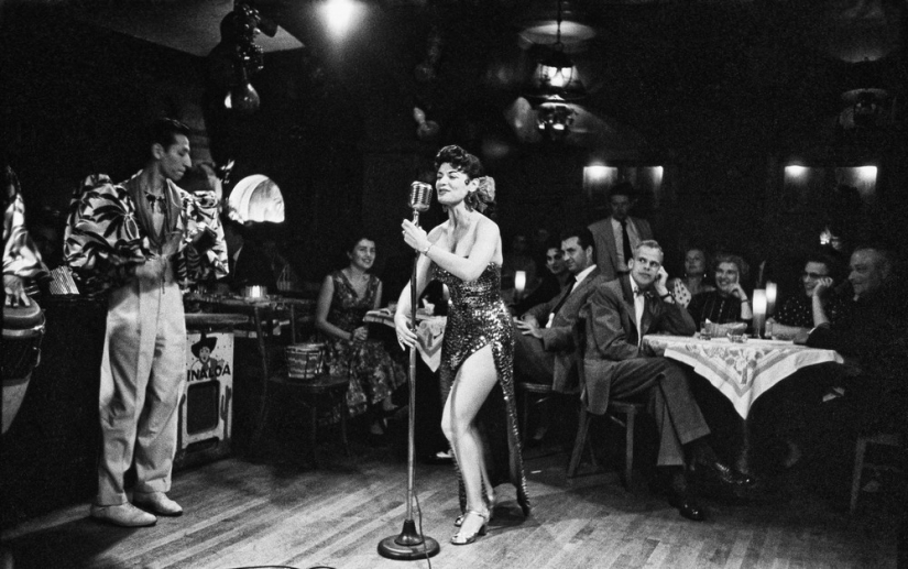 The streets of San Francisco in the 1940s and 60s in pictures by Fred Lyon