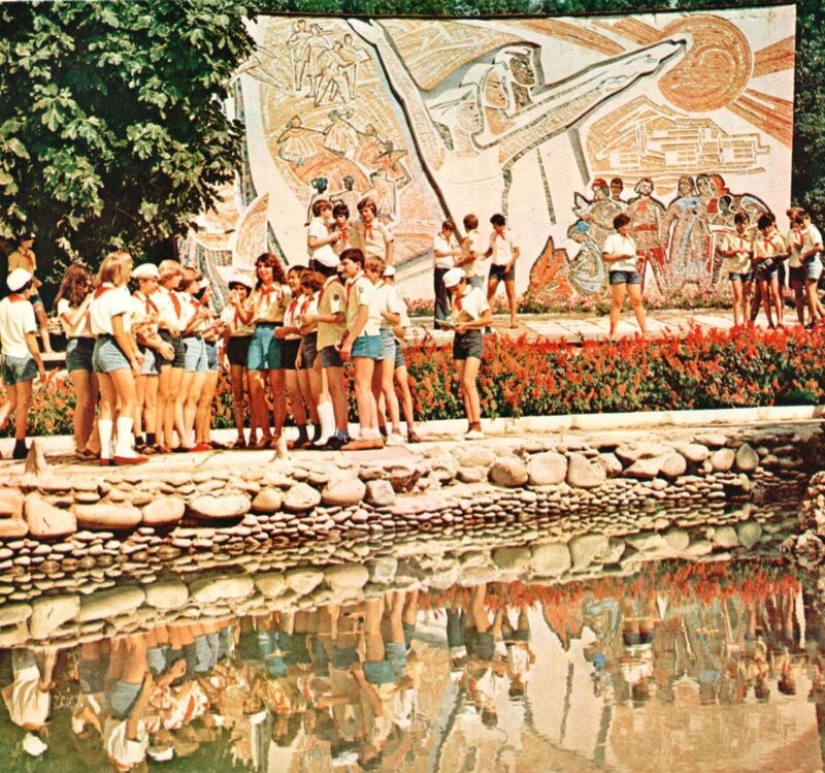 The sun of our ancestors: photos resort of Crimea 70s