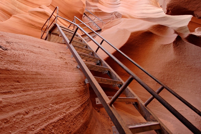 The unearthly beauty of Antelope Canyon