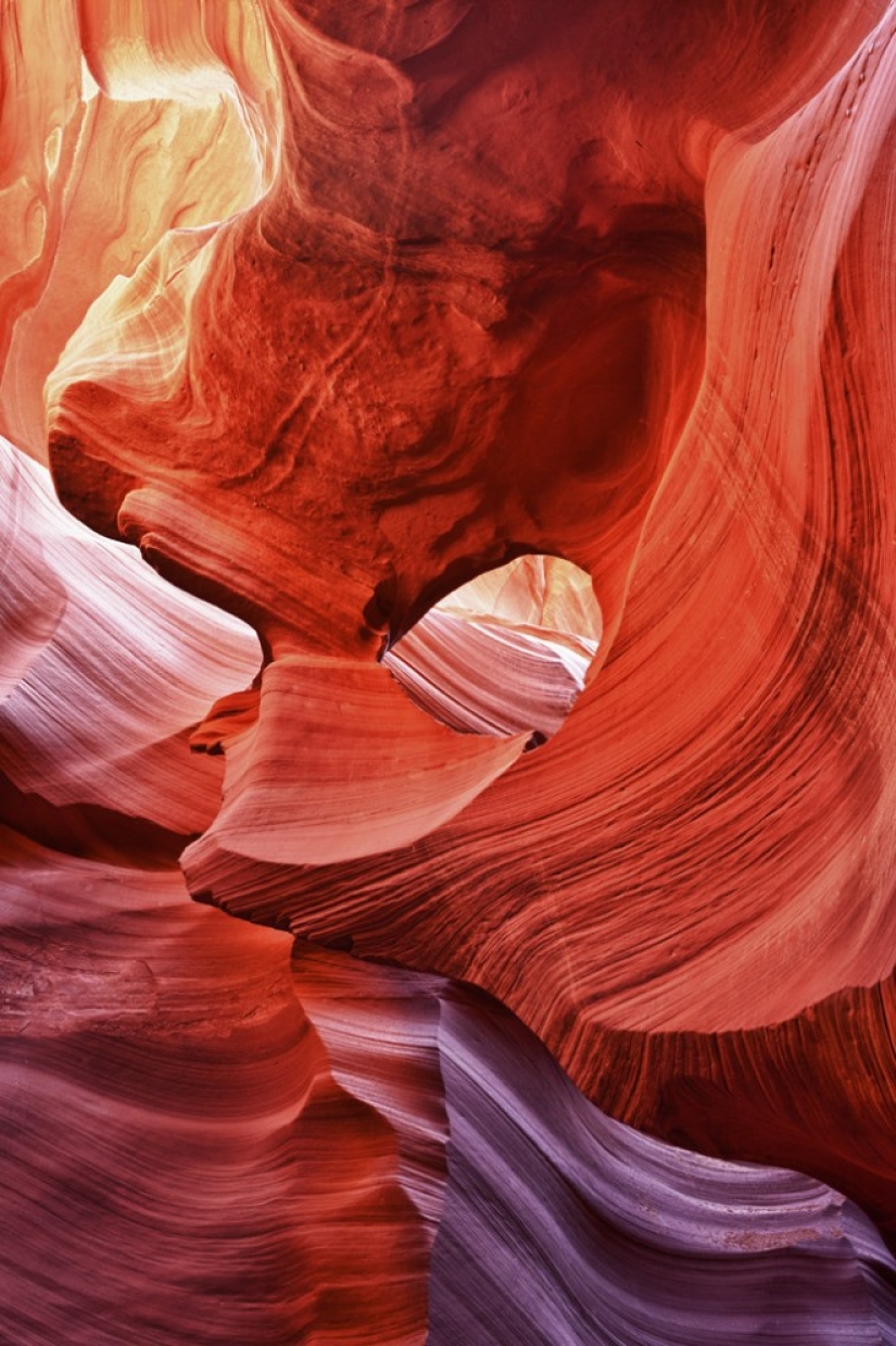 The unearthly beauty of Antelope Canyon