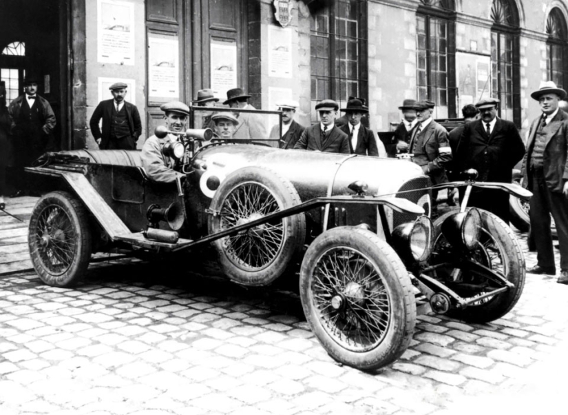 The very first cars in the history of the largest brands