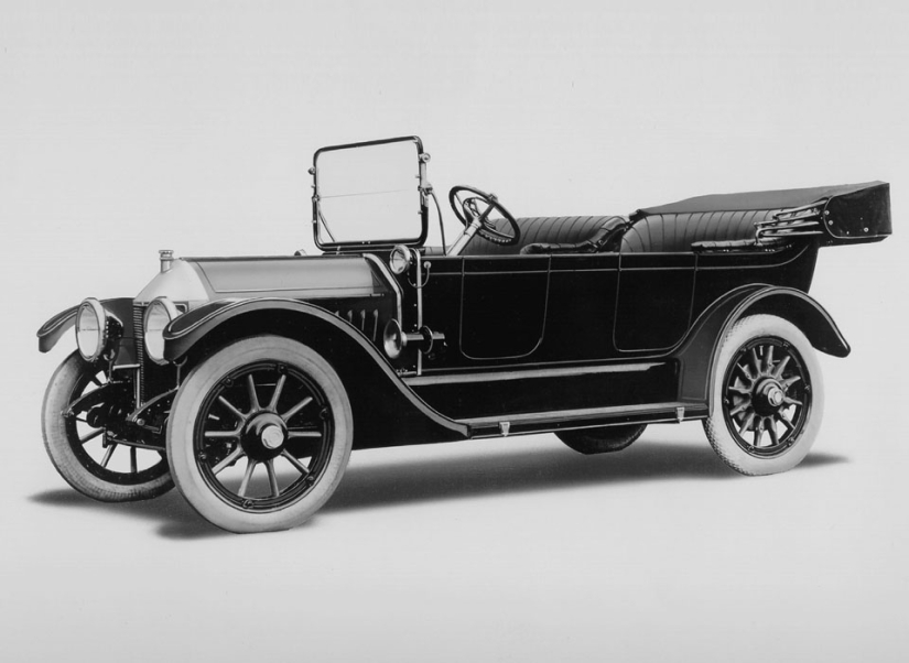 The very first cars in the history of the largest brands