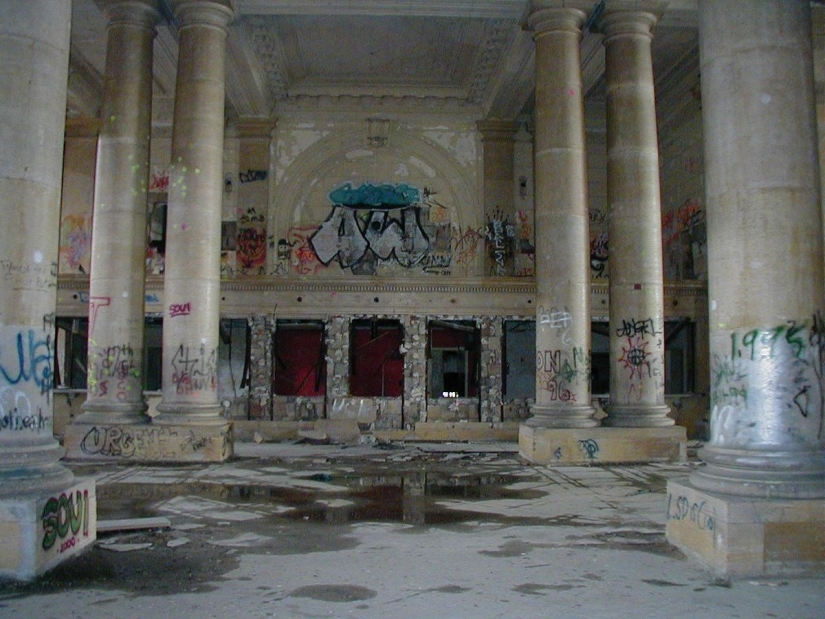 The world's largest abandoned train station