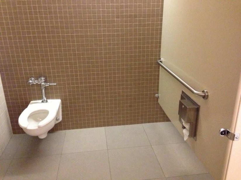 These people had one job, and they failed it