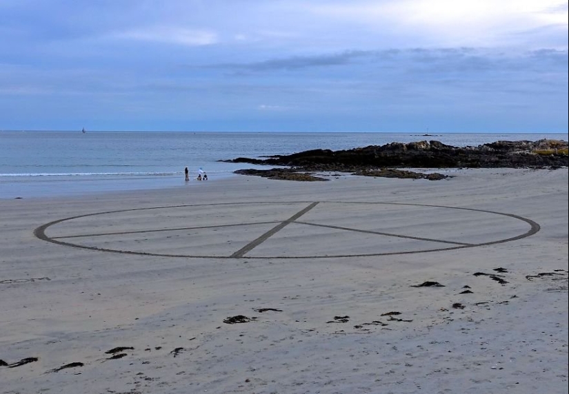 Todo el amor y la felicidad: la Increíble instalación por David Allen