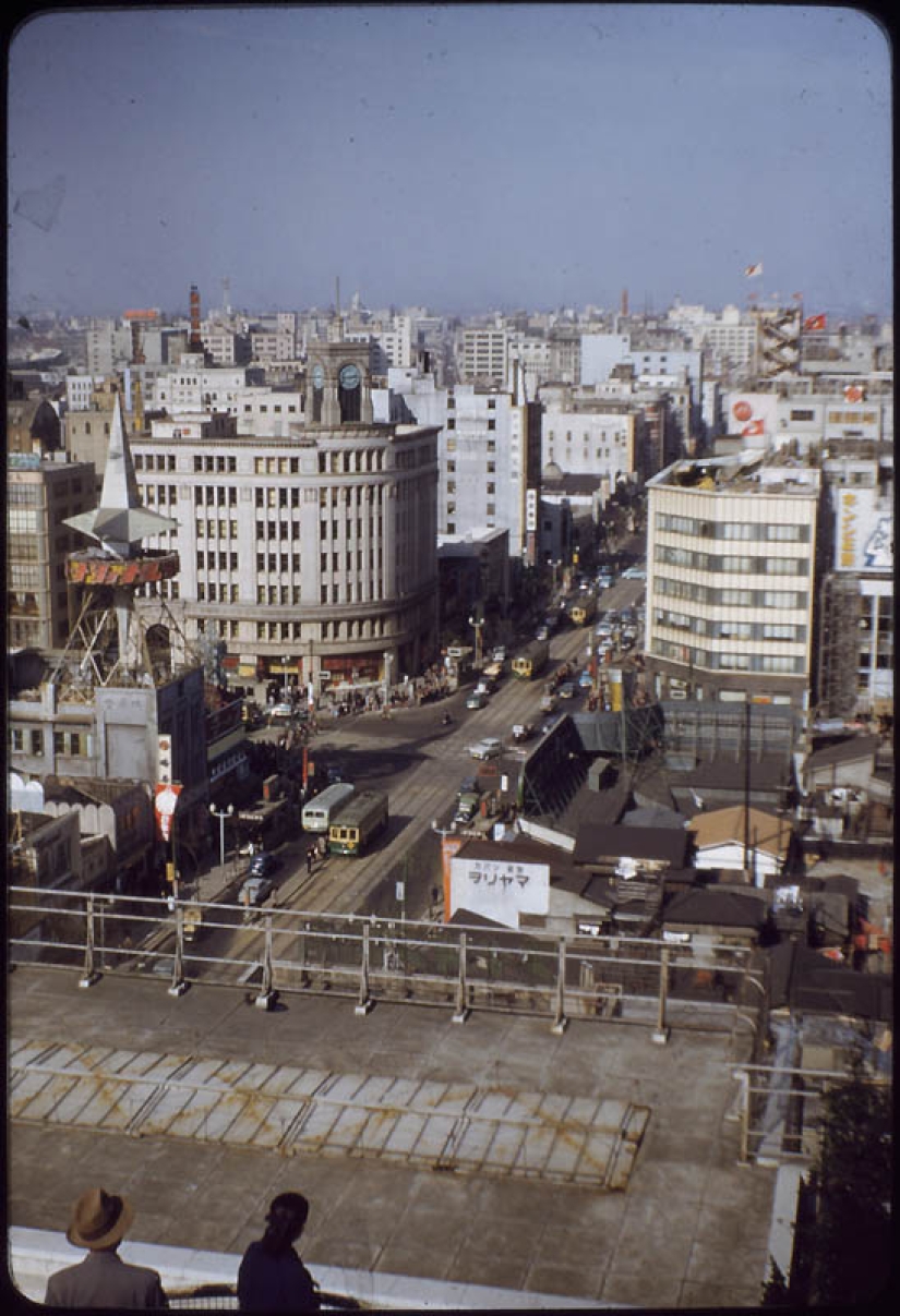 Tokio de la década de 1950 en imágenes en color