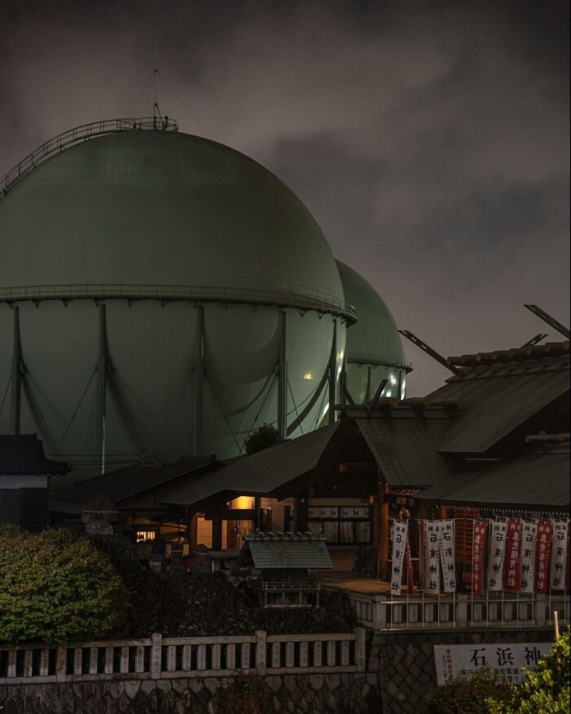 Tokyo After Dark: 13 Mesmerizing Urban Scenes Captured By Takaaki Ito