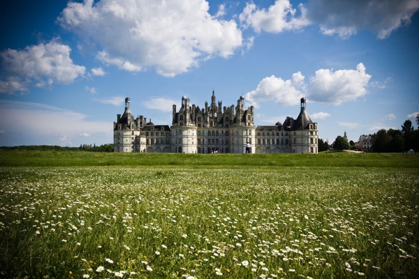 Top 10 most beautiful castles in France