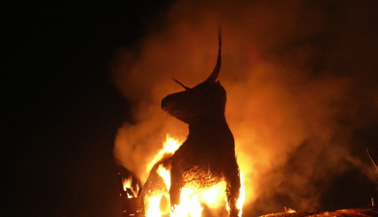 Toro de cobre - el dispositivo más terrible para la tortura en la historia de la humanidad