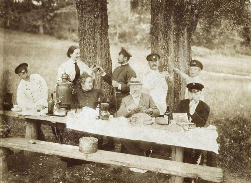 Traditions of the Russian feast: 10 stacks on the staff