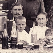 Traditions of the Russian feast: 10 stacks on the staff