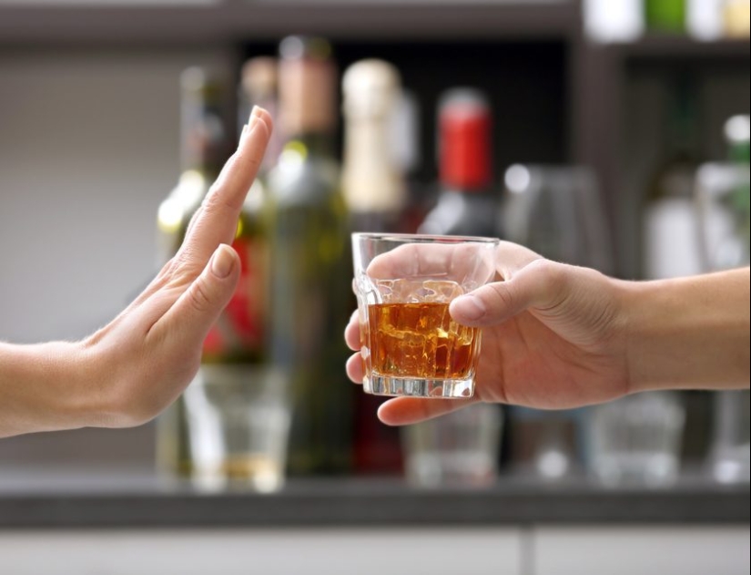 Trastornos del corazón e incluso la muerte: qué medicamentos no se pueden combinar con el alcohol