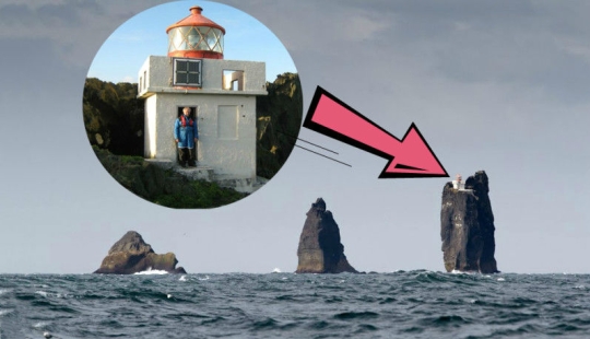 Tridrangar Lighthouse is the best place to survive the zombie apocalypse