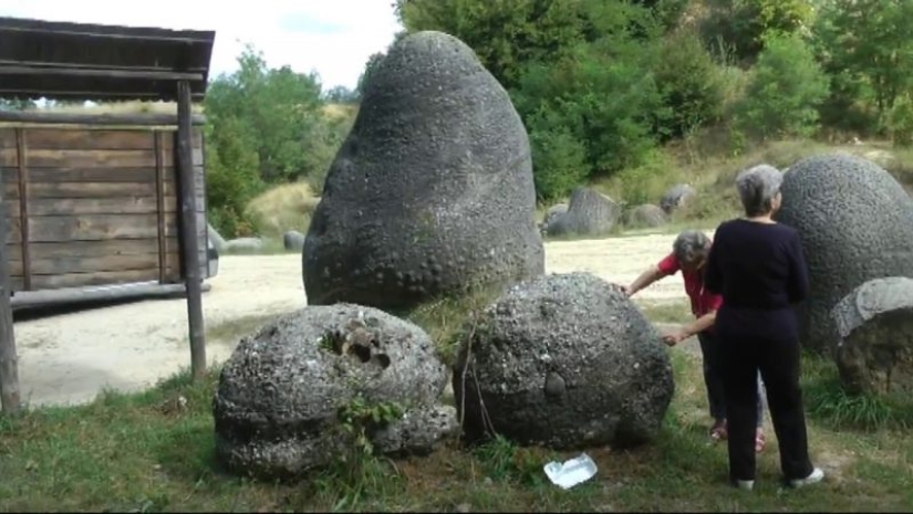 Trovanti — increíble "piedras vivas" de Rumanía, en el que los científicos desconcertados