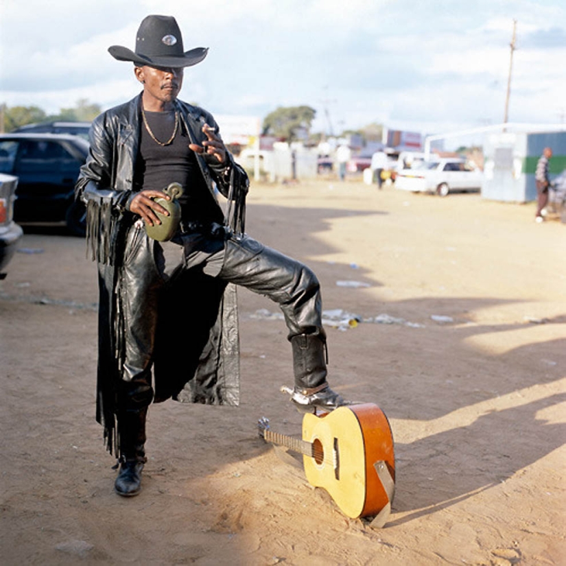 TRUE BLACK METAL de Botswana