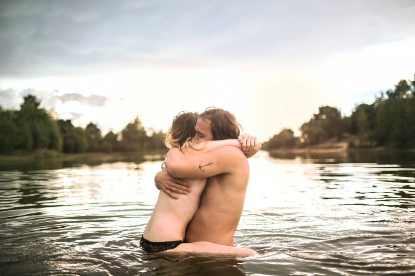 Un fotógrafo que toma fotos de amor