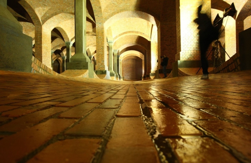 &quot;Underground Cathedral&quot; of Lodz - the most beautiful sewer system in Europe