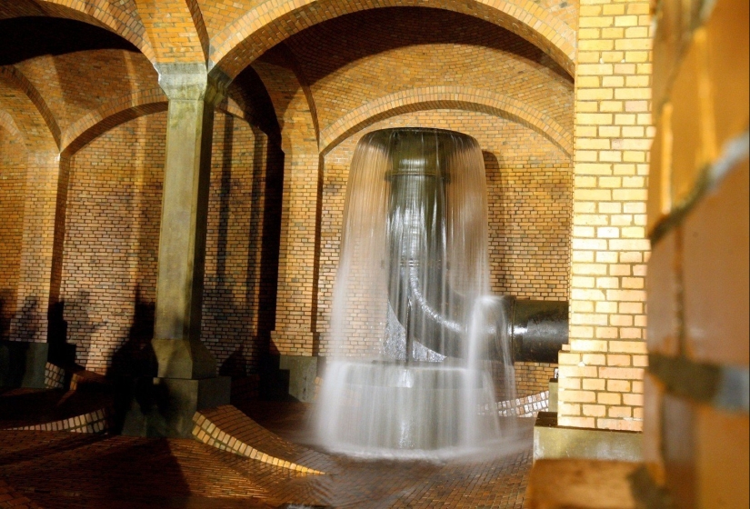 &quot;Underground Cathedral&quot; of Lodz - the most beautiful sewer system in Europe